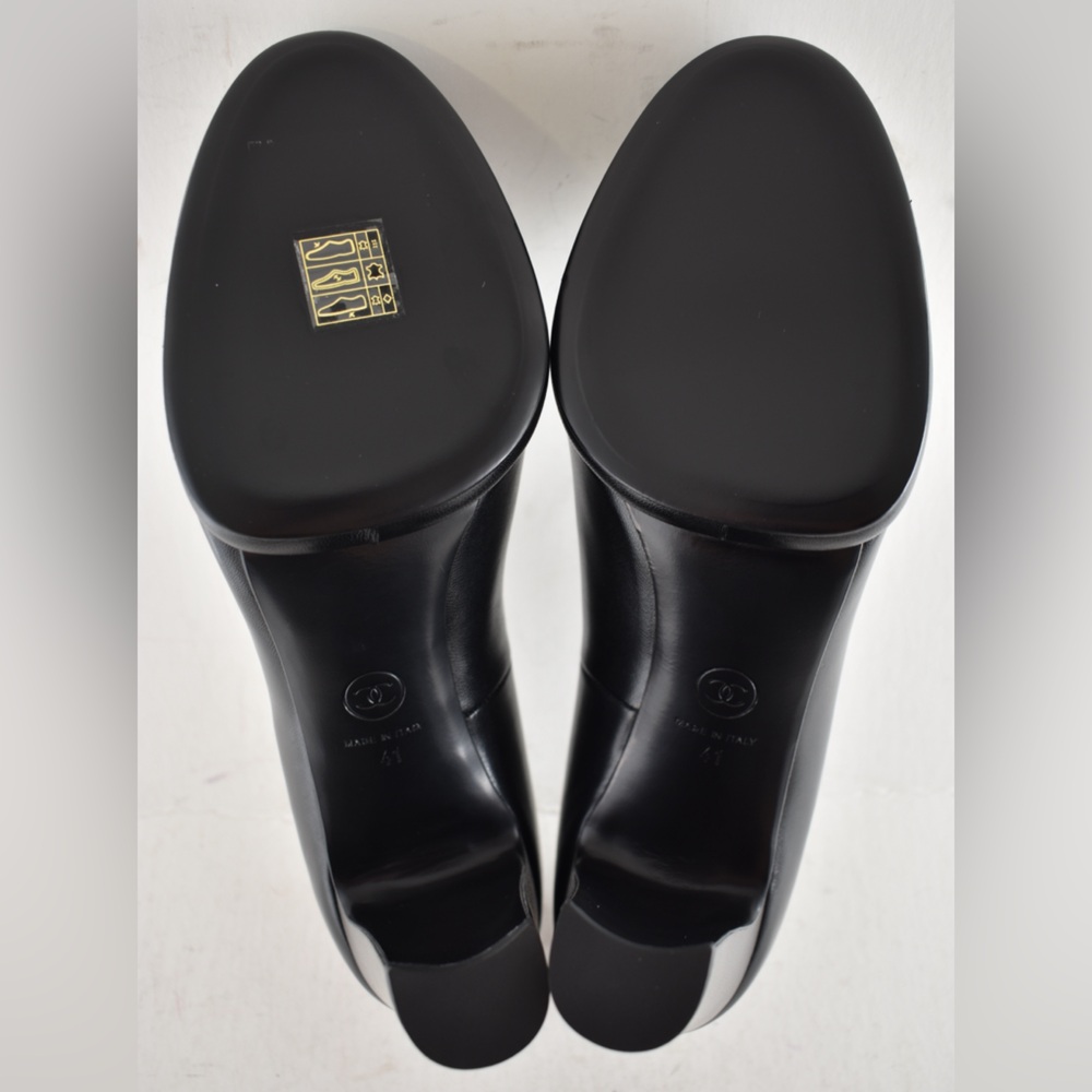 Chanel 24B Black CC Logo Mary Jane Ankle Strap Block Heel Platform Pumps 41 - Picture 16 of 16